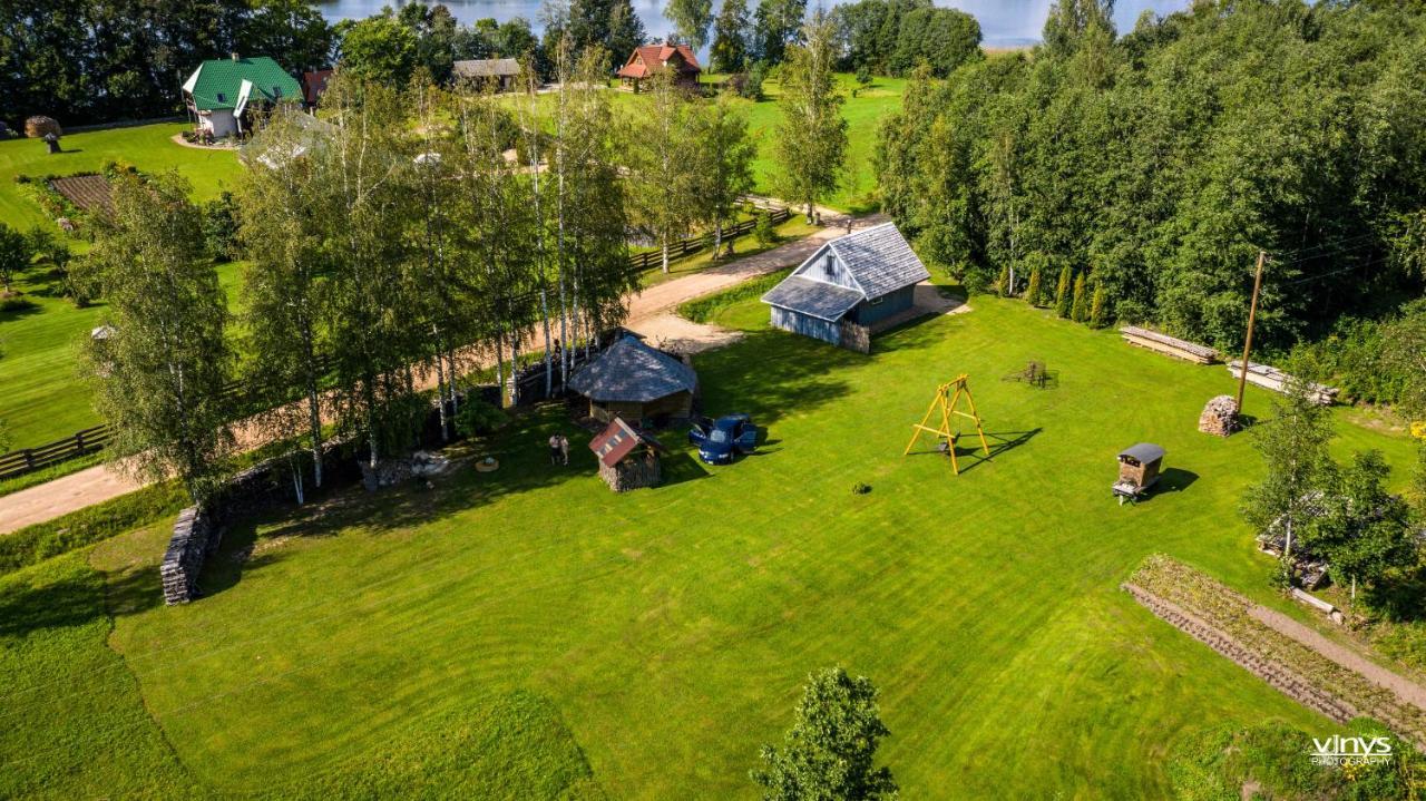 Perkonu Namins Villa Balvi Kültér fotó