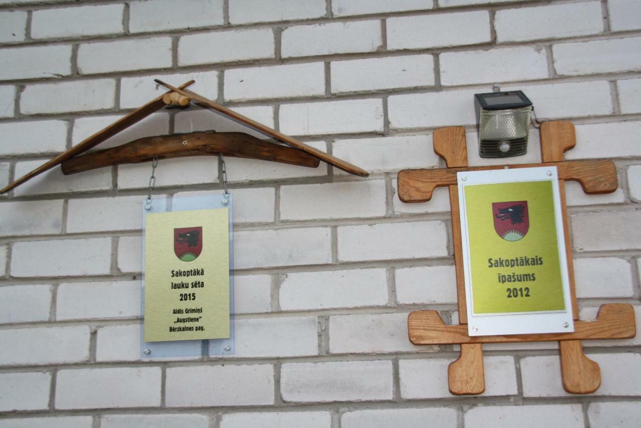 Perkonu Namins Villa Balvi Kültér fotó