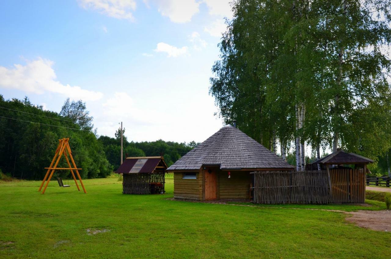 Perkonu Namins Villa Balvi Kültér fotó